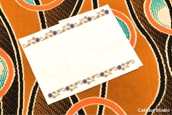 Orange Flowers Border: A Fresh and Classic Accent